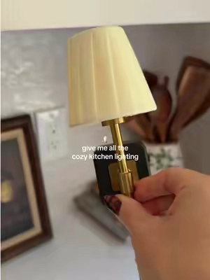 and this pleated fabric lampshade?! it’s  dimmable and gives off the coziest glow✨ 🕯️@ORADO Official #cozykitchen #cozyhome #nightlight #kitchenlighting #lamps 