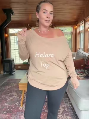 Wearing a medium🤎 @Halara_official #halara #halaraeveryday #halaratiktokshop #halaralistens #sohochic 