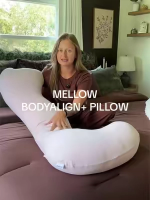 Recently learned that there’s a good chance I’m Hypermobile, add side sleeper to that? Recipe for disaster lol. This pillow is my only sense of relief 😮‍💨 @Mellow Sleep  #mellowsleep #bodyalignplus #mellowbodyalignpluspillow #sidesleeperpillow #hypermobility 