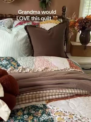 Giving Grandma’s house in the very best way. 🤎🌼 The patchwork florals, warm colors and cozy vintage feel make this quilt look like it’s been loved for years. 🥹 #CottageStyle #VintageCottage #PatchworkQuilt #CozyBedroom #tiktokshop 