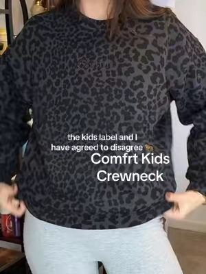 if it fits, it’s coming home with me 🤷‍♀️🐆 @Comfrt #comfrt #kids #crewneck #affordablefashion #fallfashion 