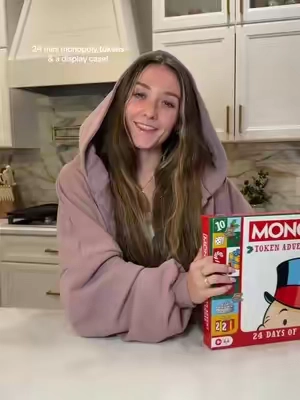 I fear the Monopoly advent calendar is actually so cute 😭 #monopoly #adventcalendar #christmas #christmasgifts #qvc